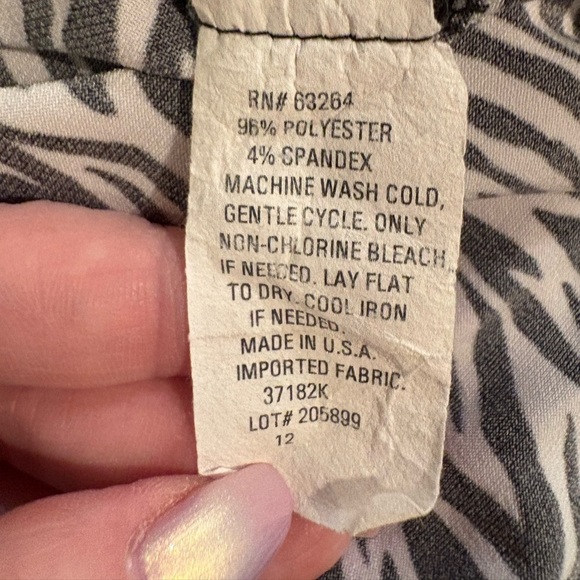 Dressbarn Black and White Zebra Pattern Dress - Picture 4 of 4